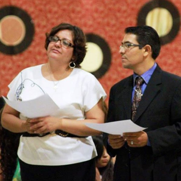 Adrián Mena y Gabriela Téllez